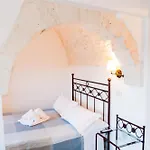 Oda ve Kahvaltı Terrazza Sui Trulli Alberobello