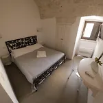 Oda ve Kahvaltı Terrazza Sui Trulli
