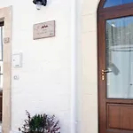 Oda ve Kahvaltı Terrazza Sui Trulli 3*