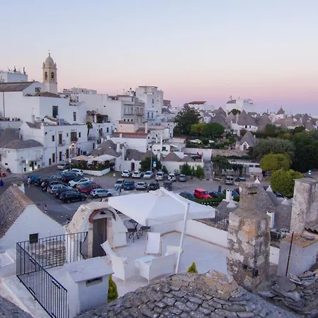 Terrazza Sui Trulli 3* 알베르벨로