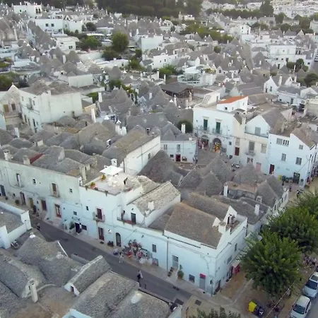 Bed & Breakfast Terrazza Sui Trulli 3*